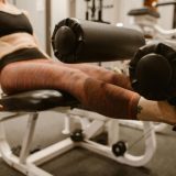 Exercice leg-extension musculation
