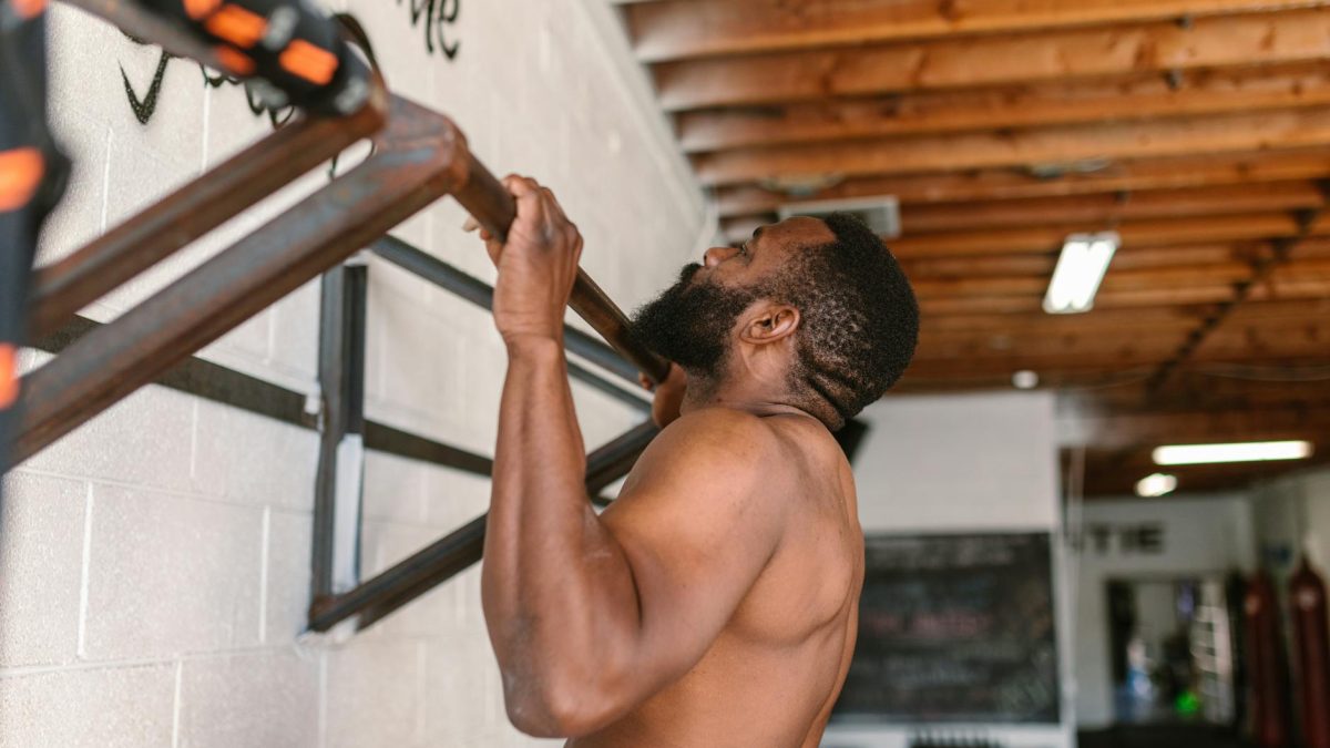 Tractions : guide complet, technique et muscles sollicités